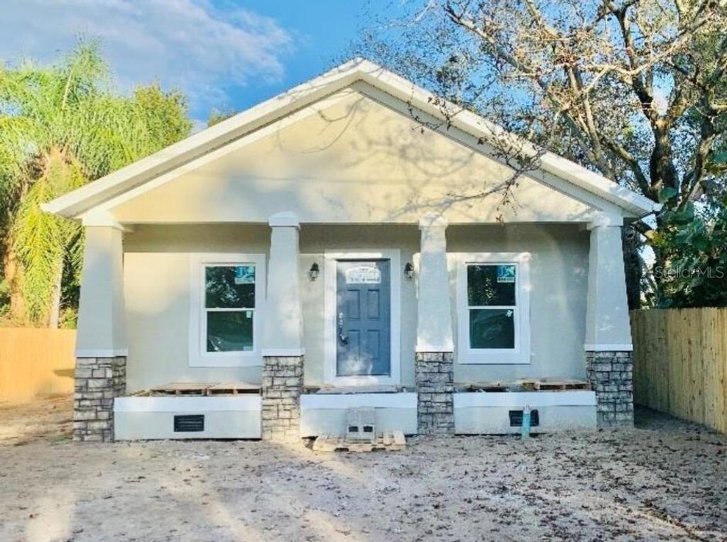 315 DORSETT AVENUE, Lake Wales, FL 33853
