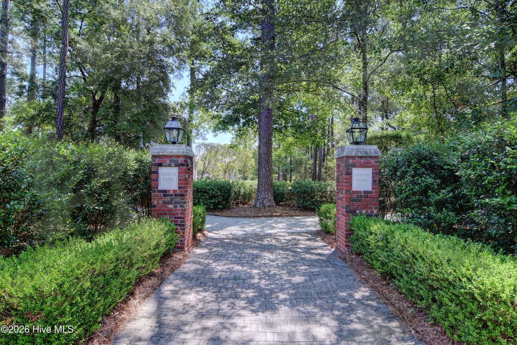 Image 45 of property listing at 5315 Hanahan Drive, Wilmington, NC 28403