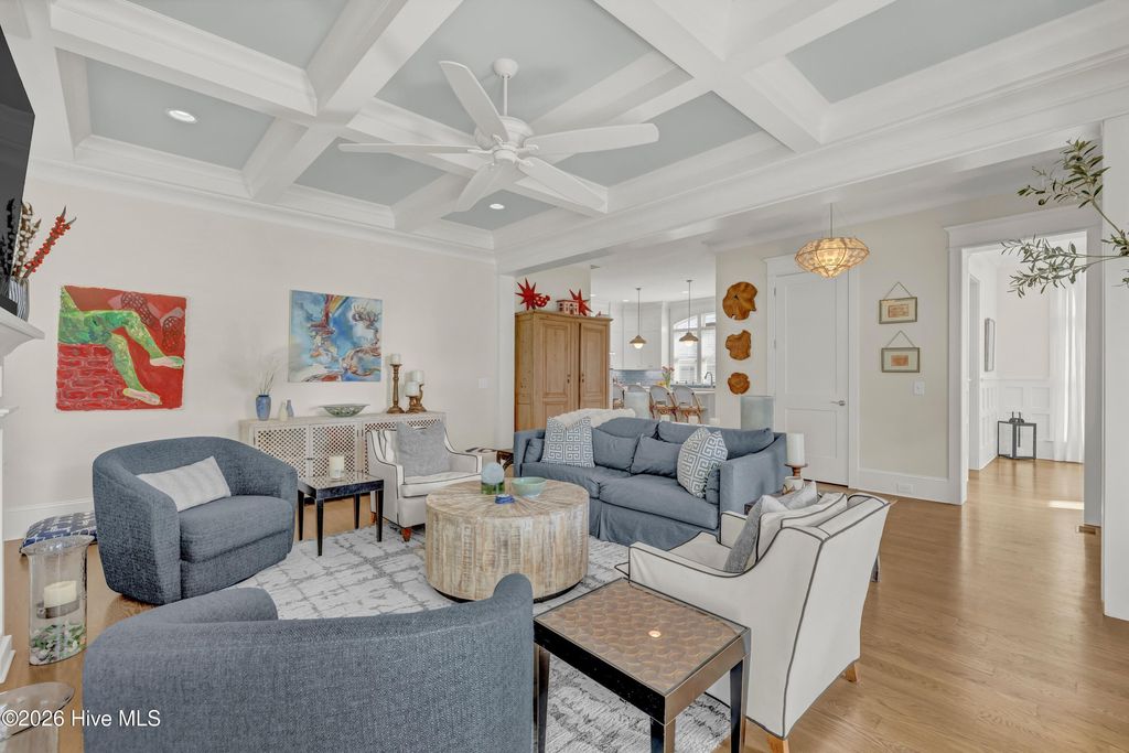 Image 8 of property listing at 5315 Hanahan Drive, Wilmington, NC 28403