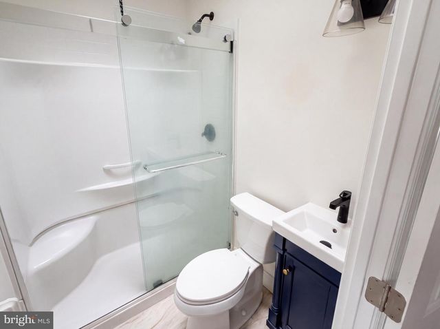 1809 WAKELING ST, Philadelphia, PA 19124