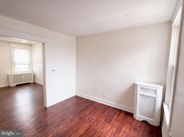 1809 WAKELING ST, Philadelphia, PA 19124