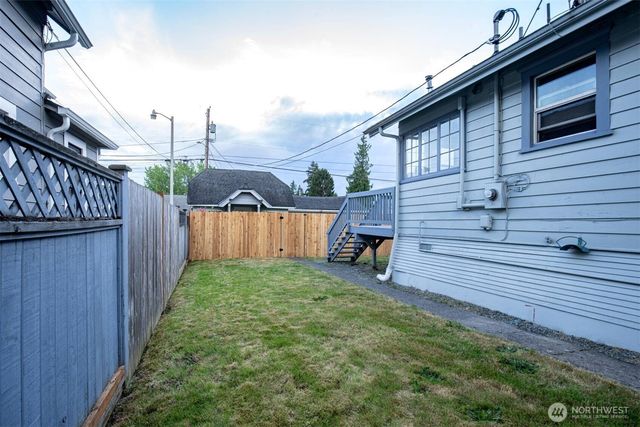 2218 Summit Avenue, Everett, WA 98201