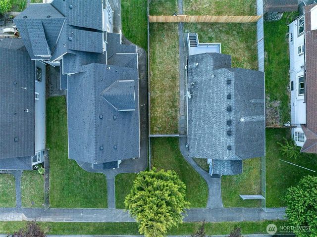2218 Summit Avenue, Everett, WA 98201
