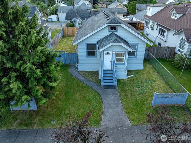 2218 Summit Avenue, Everett, WA 98201