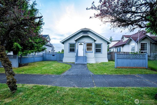 2218 Summit Avenue, Everett, WA 98201