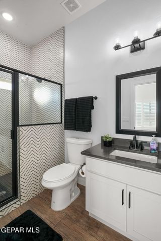 869 Eastwell Drive, Horizon City, TX 79928
