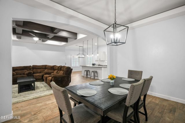 869 Eastwell Drive, Horizon City, TX 79928