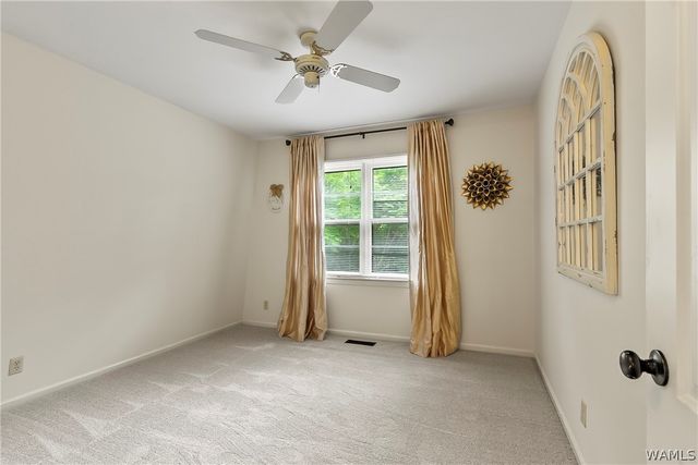 12004 Lary Lake, Northport, AL 35475