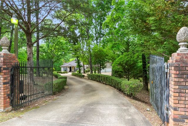 12004 Lary Lake, Northport, AL 35475