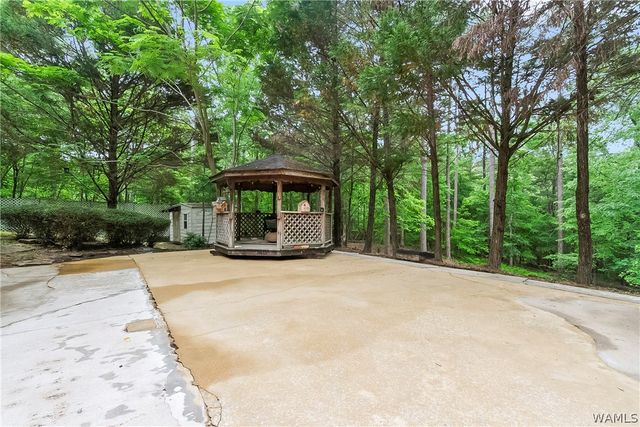 12004 Lary Lake, Northport, AL 35475