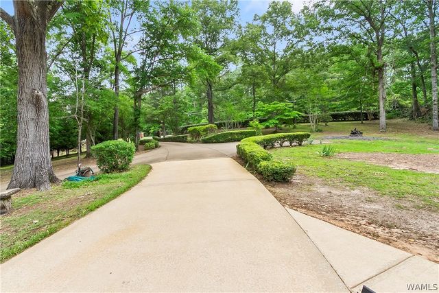 12004 Lary Lake, Northport, AL 35475