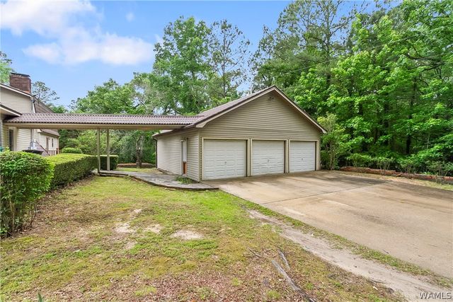 12004 Lary Lake, Northport, AL 35475