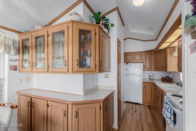 17200 W BELL Road 17, Surprise, AZ 85374