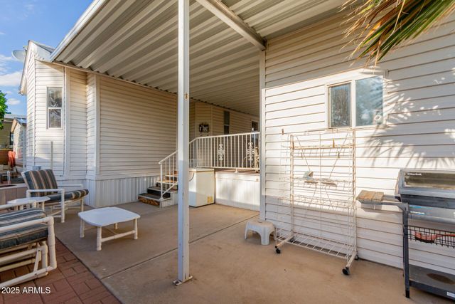 17200 W BELL Road 17, Surprise, AZ 85374