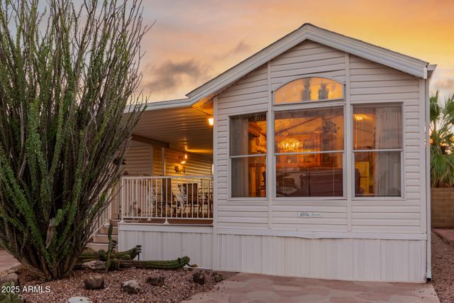 17200 W BELL Road 17, Surprise, AZ 85374