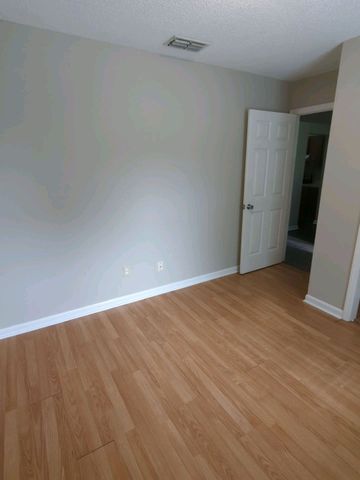510 Park Ct, Nashville, TN 37211