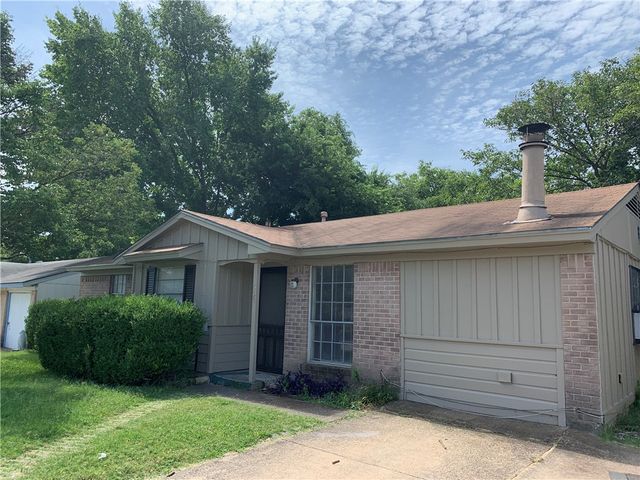 538 SUMMIT RIDGE Drive, Duncanville, TX 75116