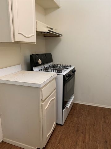 538 SUMMIT RIDGE Drive, Duncanville, TX 75116