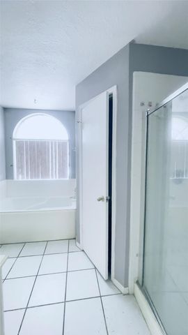 6406 Bayou Crest Drive, Houston, TX 77088