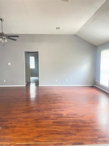 6406 Bayou Crest Drive, Houston, TX 77088