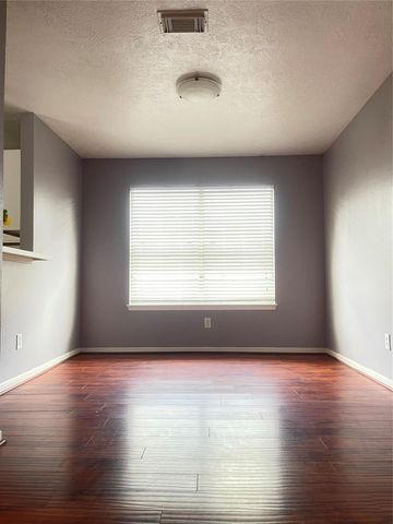 6406 Bayou Crest Drive, Houston, TX 77088