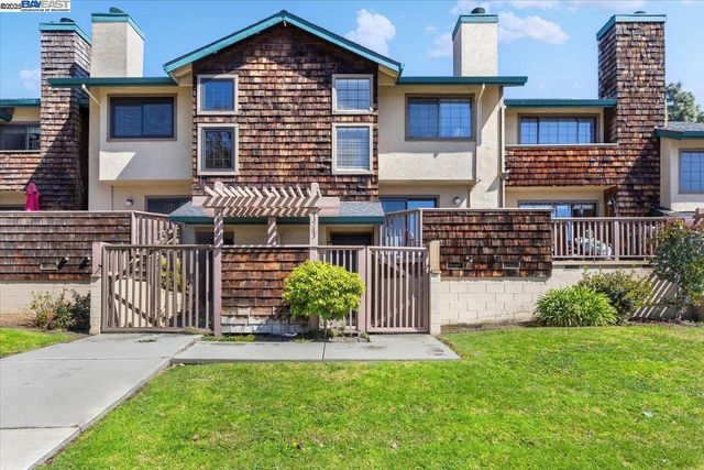 43163 Grimmer Ter, Fremont, CA 94538