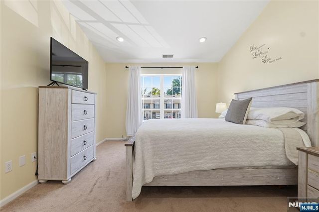7 Derby Street D, East Orange, NJ 07018