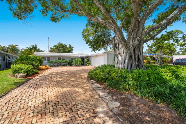 2110 NE 55th Street, Fort Lauderdale, FL 33308