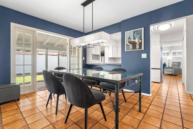 2110 NE 55th Street, Fort Lauderdale, FL 33308