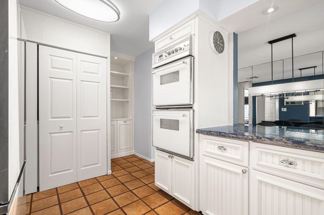 2110 NE 55th Street, Fort Lauderdale, FL 33308