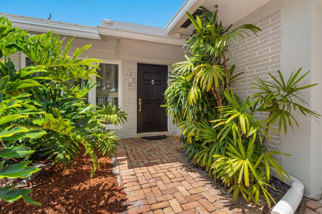 2110 NE 55th Street, Fort Lauderdale, FL 33308