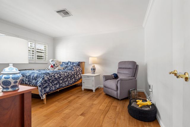 2110 NE 55th Street, Fort Lauderdale, FL 33308
