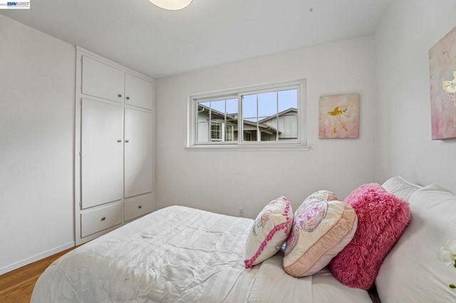 24815 Townsend Ave, Hayward, CA 94544