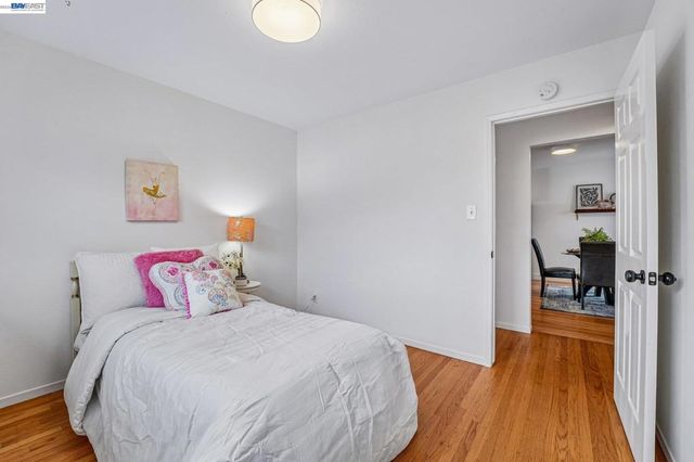 24815 Townsend Ave, Hayward, CA 94544