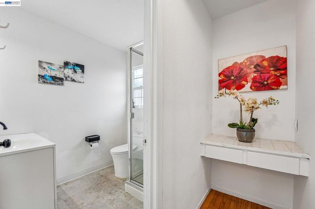 24815 Townsend Ave, Hayward, CA 94544