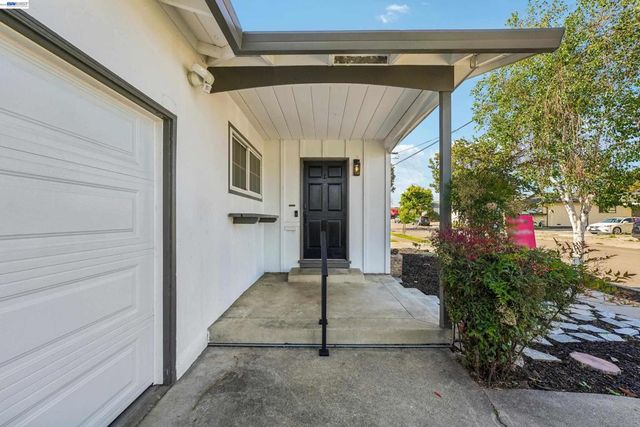24815 Townsend Ave, Hayward, CA 94544