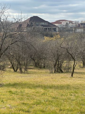 1219 Preserve Boulevard, Grand Prairie, TX 75104