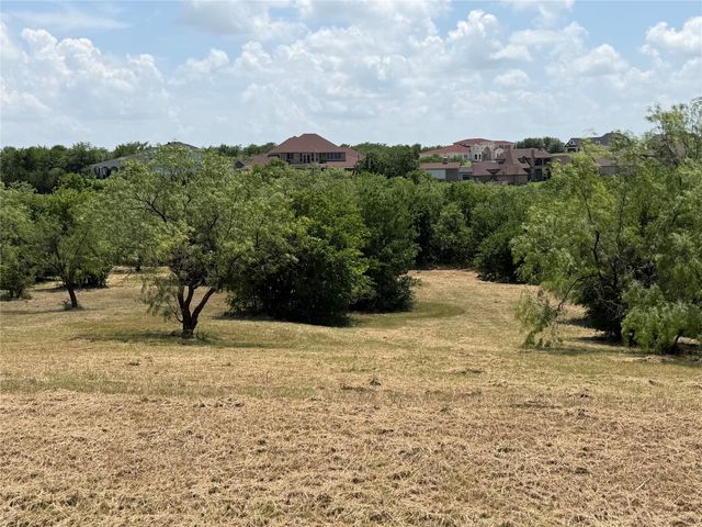 1219 Preserve Boulevard, Grand Prairie, TX 75104