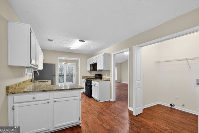 205 Whirlwind Courts, South Fulton, GA 30349