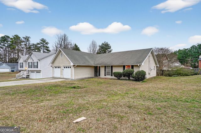 205 Whirlwind Courts, South Fulton, GA 30349