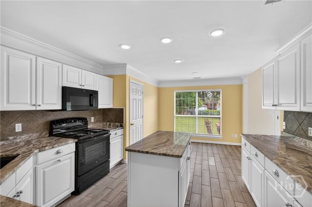 136 Summer Winds Drive, Savannah, GA 31410
