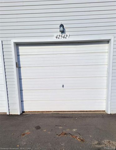 42542 Saratoga Road 26, Canton, MI 48187