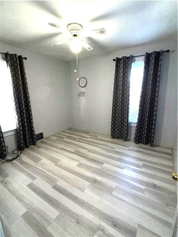 123 E Coffee St, Uniontown, PA 15401