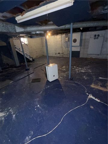 123 E Coffee St, Uniontown, PA 15401