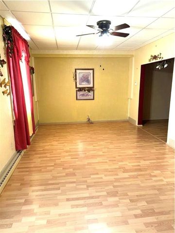 123 E Coffee St, Uniontown, PA 15401