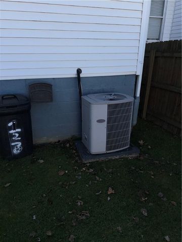 123 E Coffee St, Uniontown, PA 15401