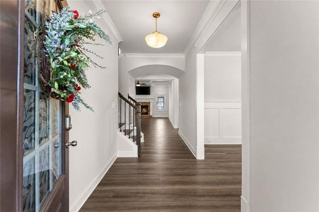 7129 Birch View Court, Flowery Branch, GA 30542