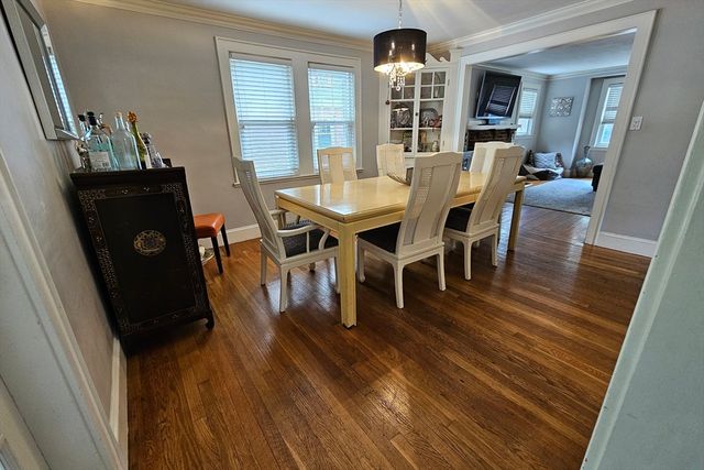 25 Essex St, Medford, MA 02155