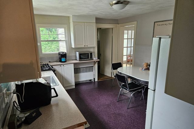 25 Essex St, Medford, MA 02155