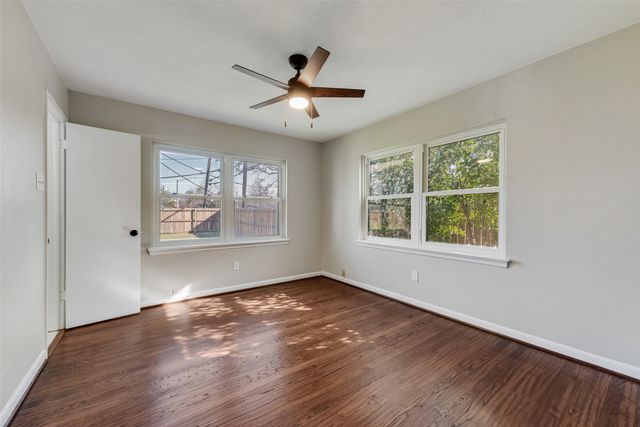 1502 Betsy Lane, Irving, TX 75061